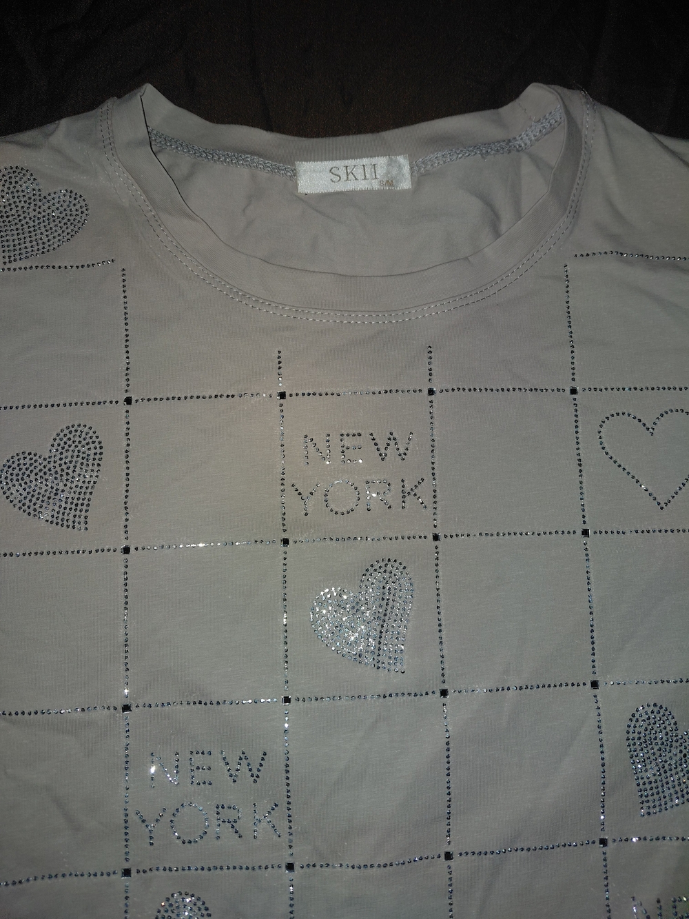 Y2k Silver Heart Grid Tee - Grey